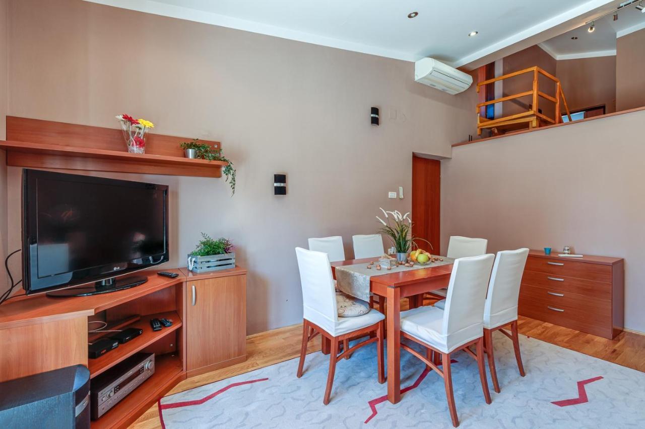 Apartment Sonja Замбратия Екстериор снимка